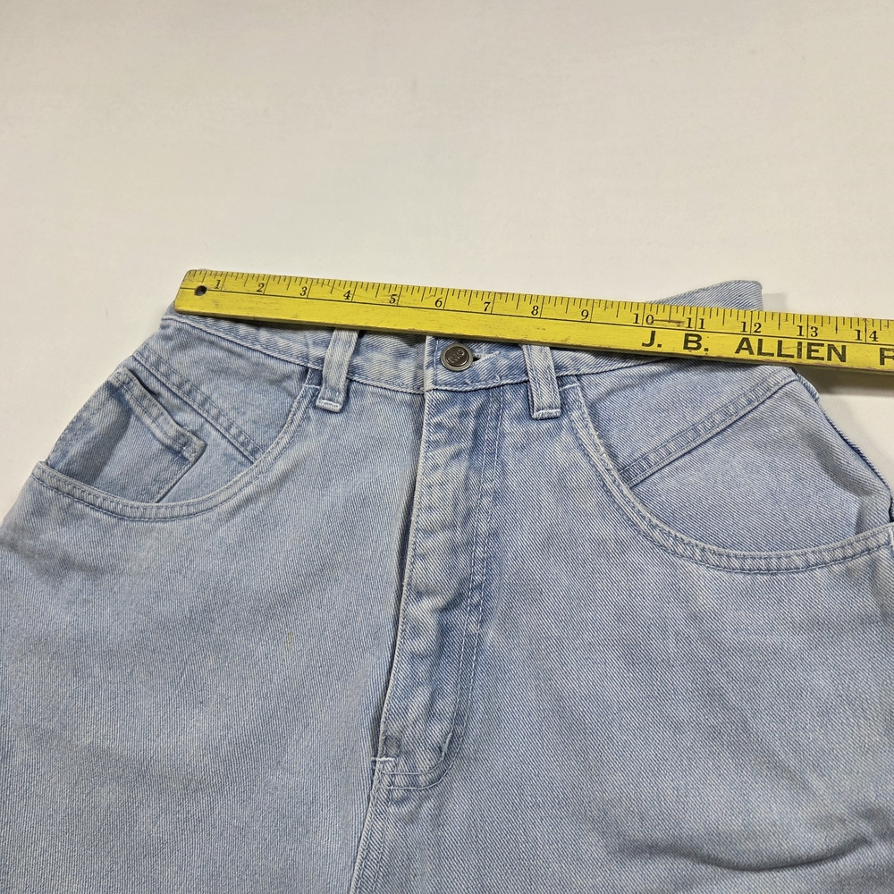 Vintage Rio Shorts Classic Light Blue Women's Denim Waist 25 Casual Beach Cuffed - Picture 4 of 8